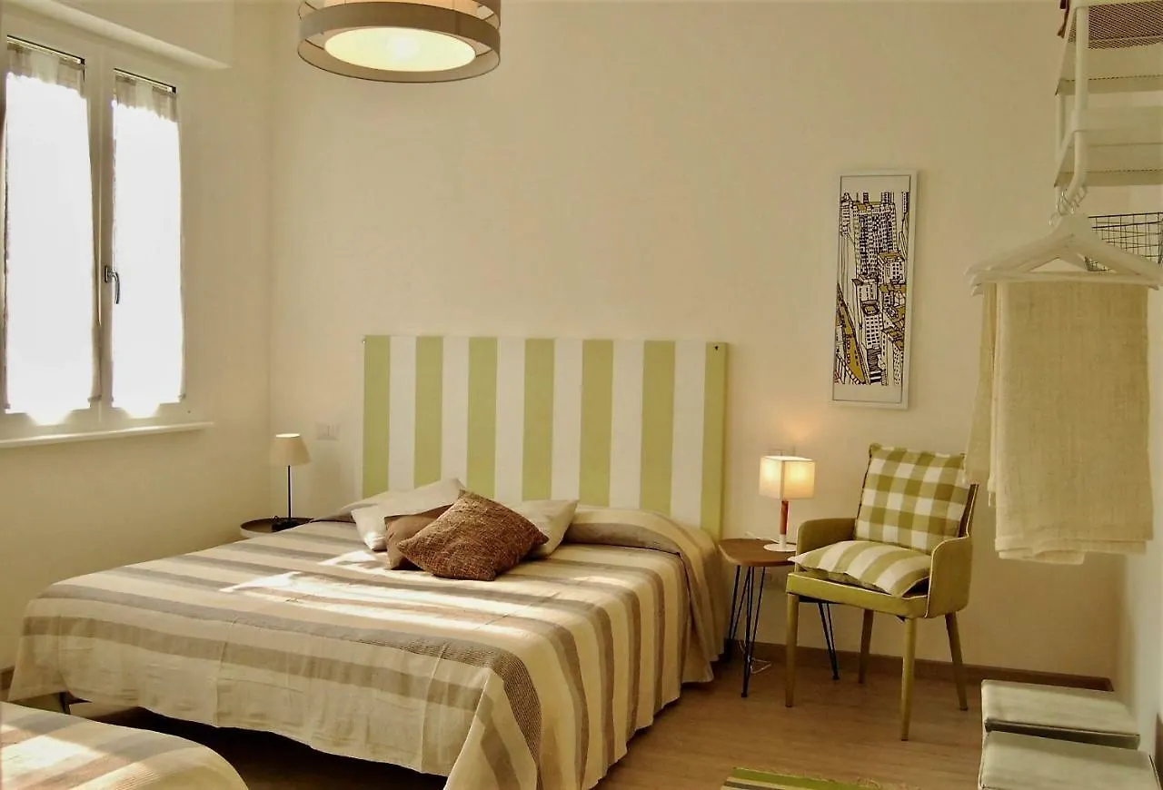 Gardaselle Holiday Rooms Cavalcaselle 0*,  Italy